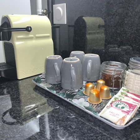 Appartement - Proche Cdg - Paris & Stade De France Aubervilliers Buitenkant foto